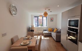 Treasured 1 Bedroom Jewellery Quarter Apartment